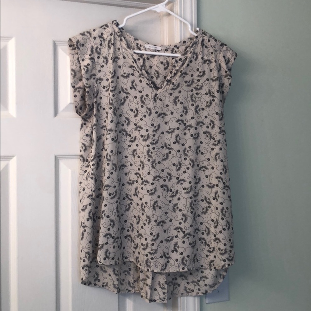 Sleeveless top